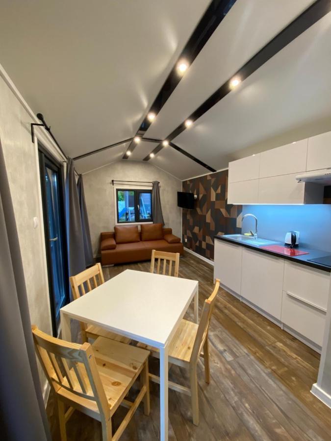 Domy Nad Morzem - Chata Pirata- Tiny House Dziwnów Buitenkant foto