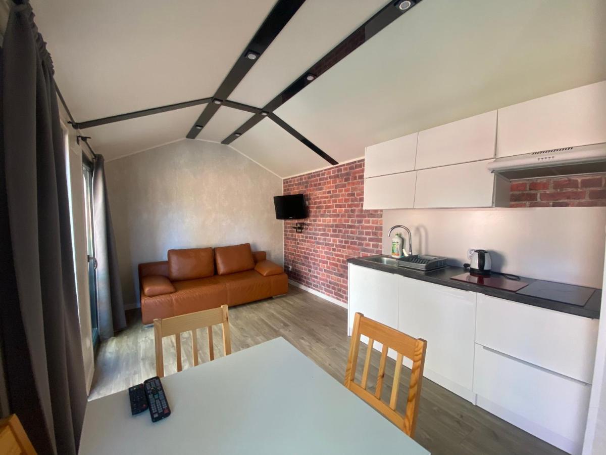 Domy Nad Morzem - Chata Pirata- Tiny House Dziwnów Buitenkant foto